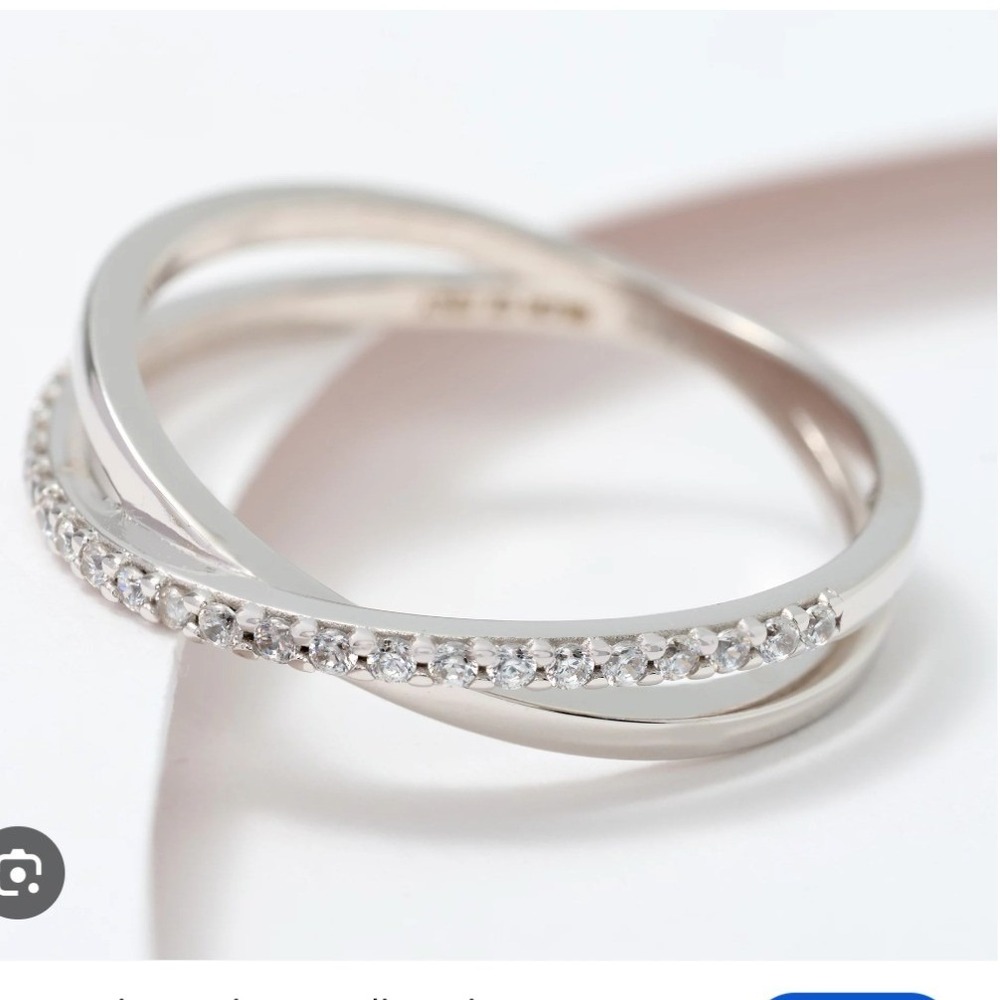 Diamonique Italia 14K White Gold Crisscross X Band Ring 0.10ctw Size 6 NEW Italy